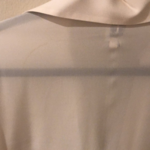 Haute Hippie blouse with attached necklace - Picture 6 of 6